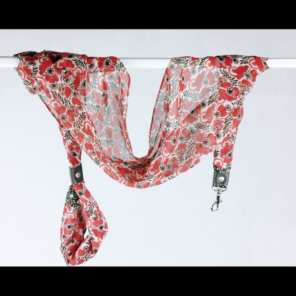 Elegant Small Dog Scarf Leash - Picture 3 of 6